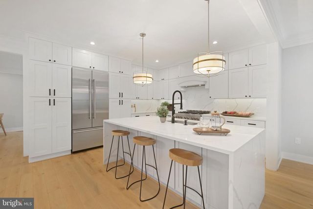 3714 FARRAGUT AVE, Kensington, MD 20895