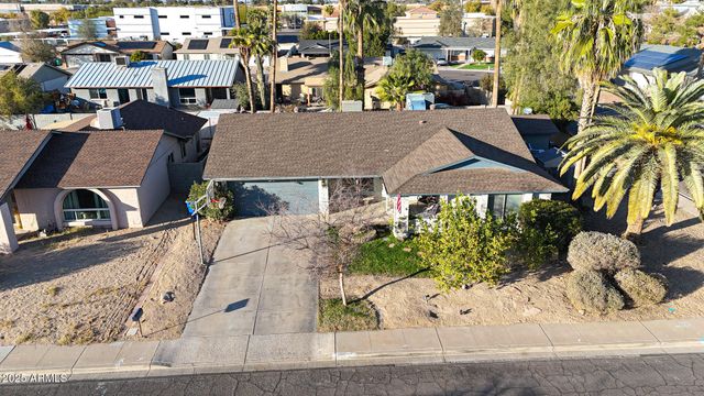 556 W KIVA Avenue, Mesa, AZ 85210