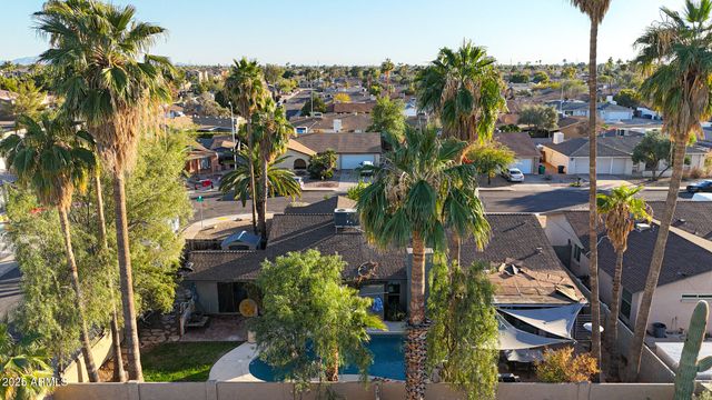 556 W KIVA Avenue, Mesa, AZ 85210