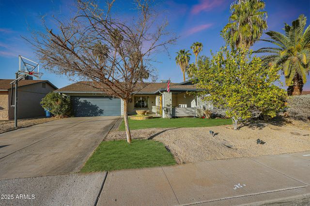 556 W KIVA Avenue, Mesa, AZ 85210