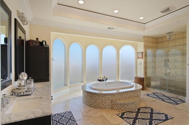 3205 Hillglen Ave, Modesto, CA 95355