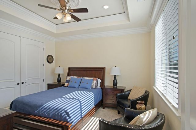 3205 Hillglen Ave, Modesto, CA 95355