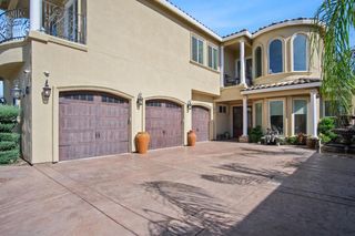 3205 Hillglen Ave, Modesto, CA 95355