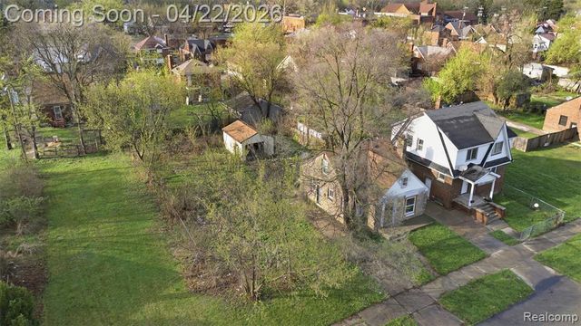 12727 Maiden Street, Detroit, MI 48213