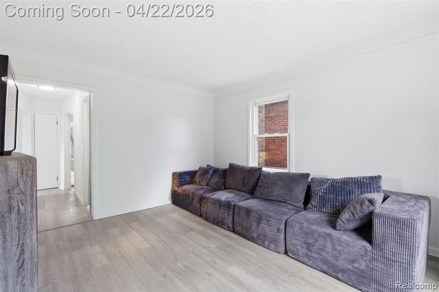 12727 Maiden Street, Detroit, MI 48213