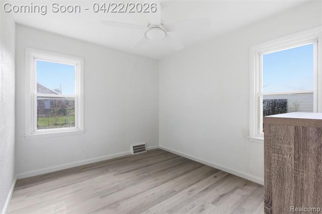 12727 Maiden Street, Detroit, MI 48213