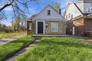12727 Maiden Street, Detroit, MI 48213