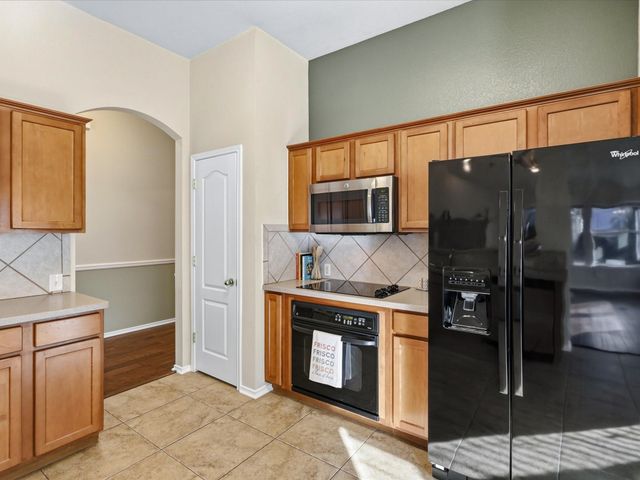 11217 Clover Knoll Drive, Frisco, TX 75035