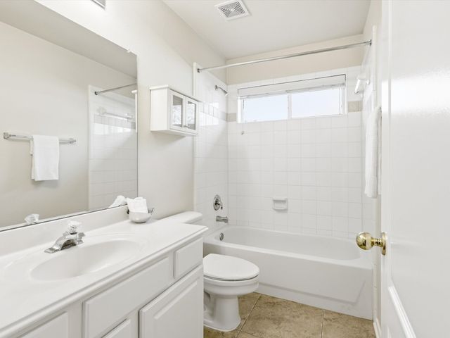 11217 Clover Knoll Drive, Frisco, TX 75035