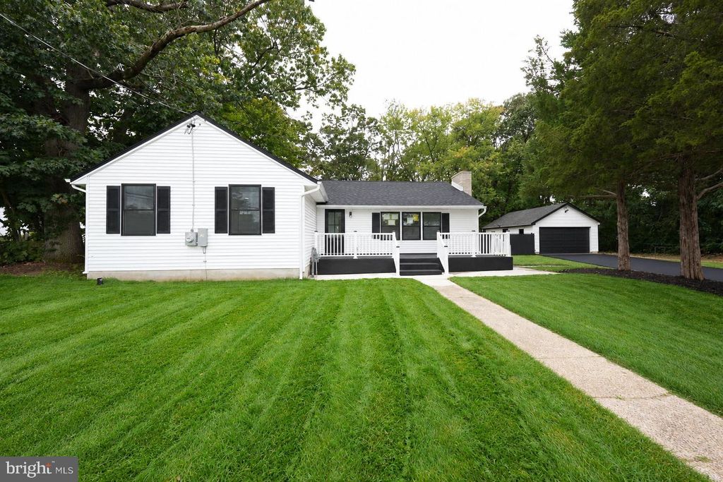 1931 COOPER ST, DEPTFORD, NJ 08096 — exterior