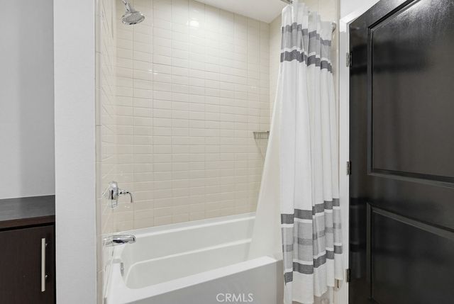 402 Rockefeller 418, Irvine, CA 92612