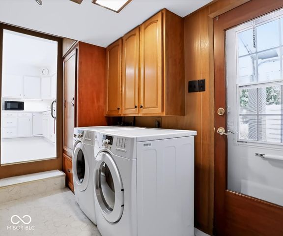 811 S Eastside Drive, Bloomington, IN 47401