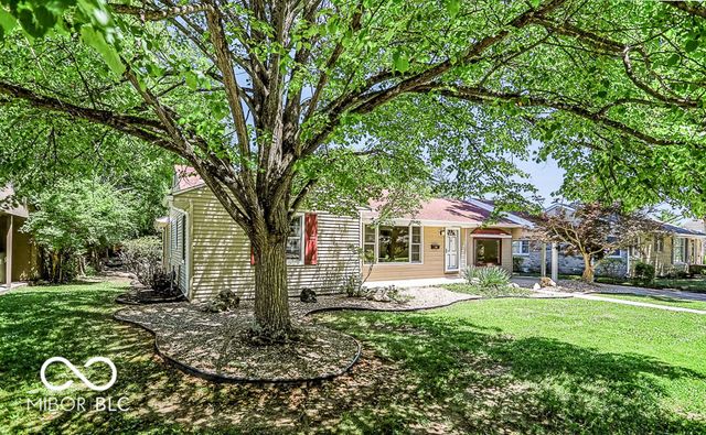811 S Eastside Drive, Bloomington, IN 47401