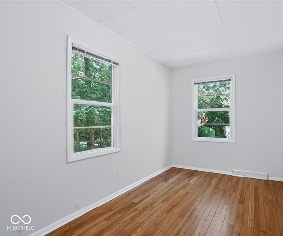 811 S Eastside Drive, Bloomington, IN 47401