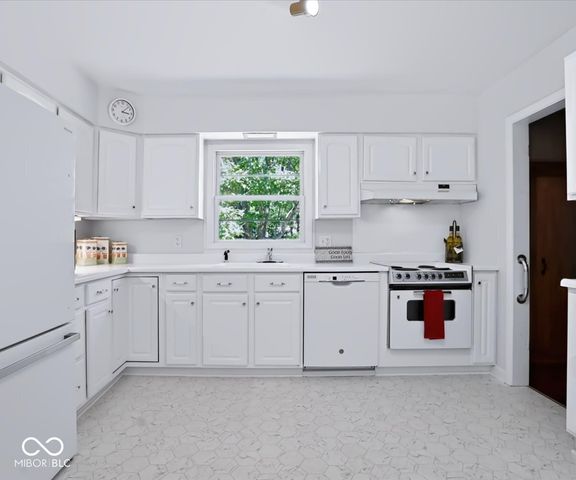 811 S Eastside Drive, Bloomington, IN 47401