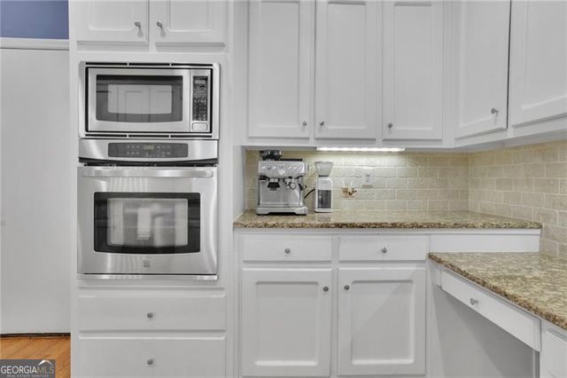 1543 Laurel Park Circle NE, Atlanta, GA 30329