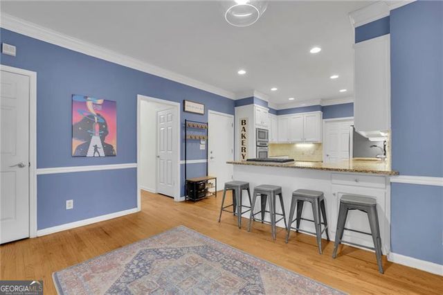 1543 Laurel Park Circle NE, Atlanta, GA 30329