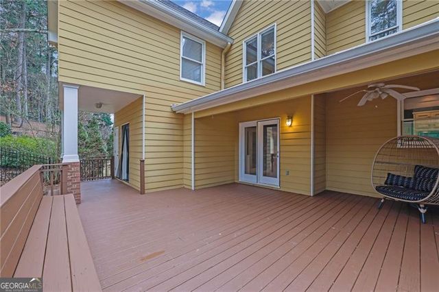 1543 Laurel Park Circle NE, Atlanta, GA 30329