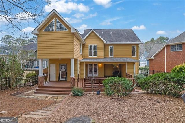 1543 Laurel Park Circle NE, Atlanta, GA 30329