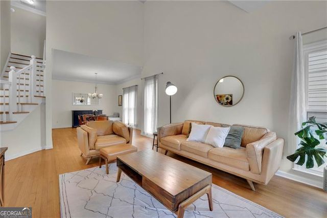 1543 Laurel Park Circle NE, Atlanta, GA 30329