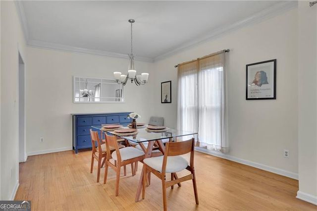 1543 Laurel Park Circle NE, Atlanta, GA 30329