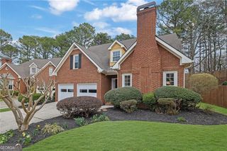 1543 Laurel Park Circle NE, Atlanta, GA 30329
