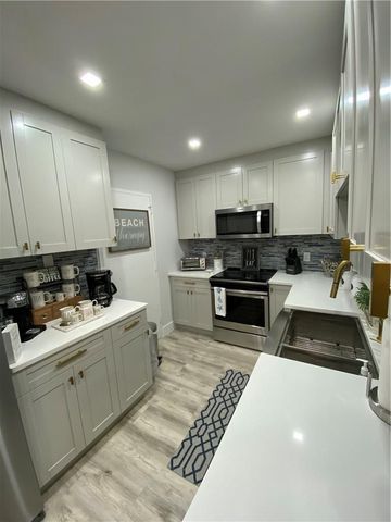 4250 GALT OCEAN Drive 9F, Fort Lauderdale, FL 33308