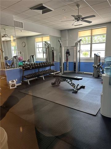 4250 GALT OCEAN Drive 9F, Fort Lauderdale, FL 33308