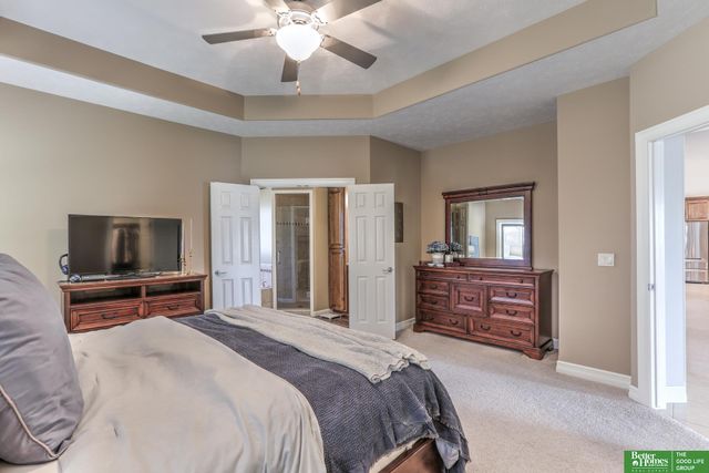 19508 Poppleton Circle, Omaha, NE 68130