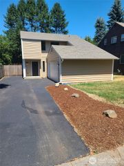 118 17th Avenue SE, Olympia, WA 98501