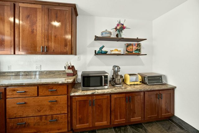 120 Graham Street, Jacksonville, OR 97530