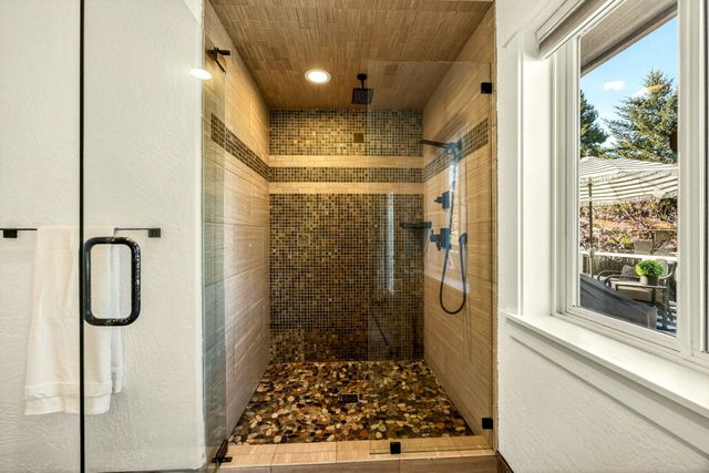 120 Graham Street, Jacksonville, OR 97530