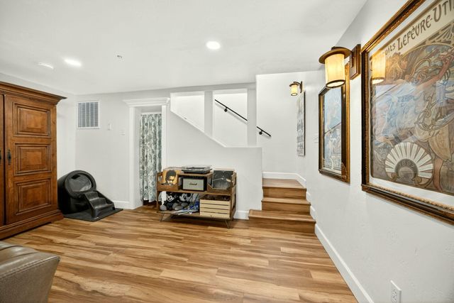 120 Graham Street, Jacksonville, OR 97530