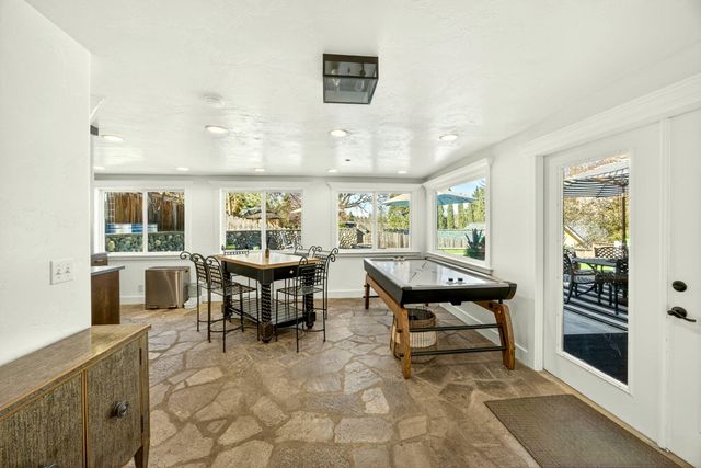 120 Graham Street, Jacksonville, OR 97530