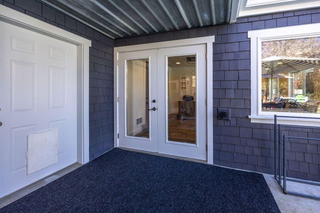 120 Graham Street, Jacksonville, OR 97530