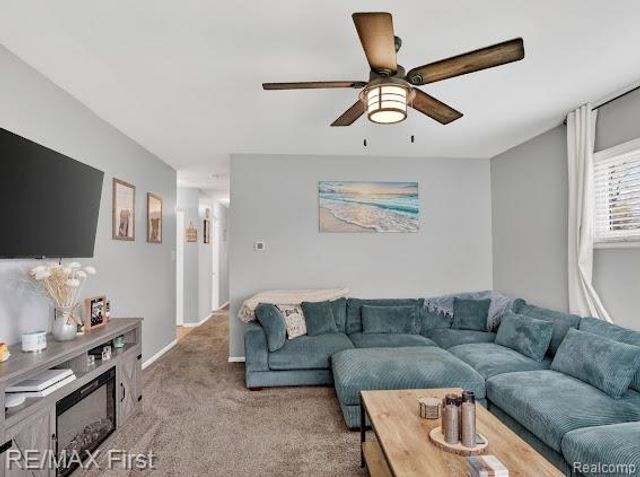 3740 Clintonville Road, Waterford, MI 48329