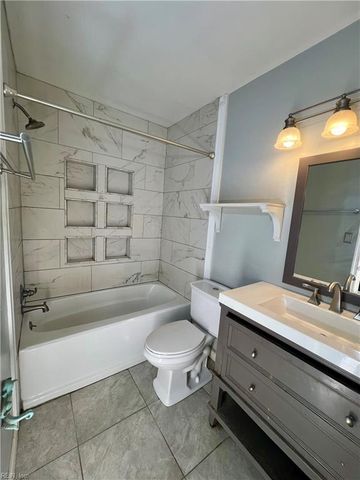 119 Admiral CT, Hampton, VA 23669