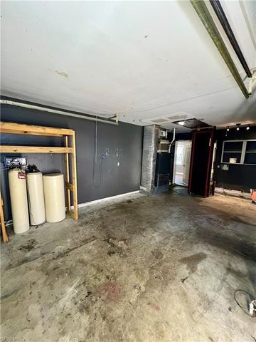 119 Admiral CT, Hampton, VA 23669