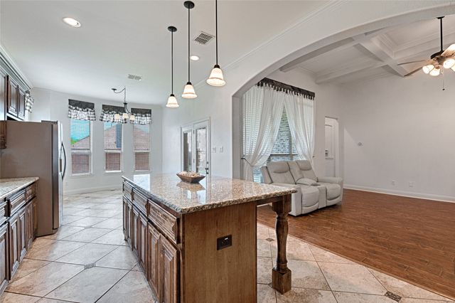 812 Lake Meadow Lane, Little Elm, TX 75068