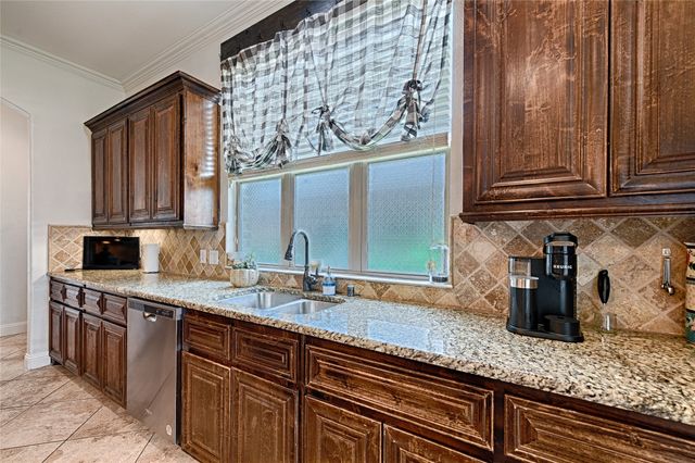 812 Lake Meadow Lane, Little Elm, TX 75068