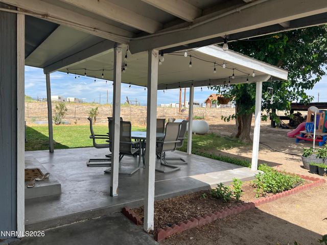 6975 Cox Road, Fallon, NV 89406
