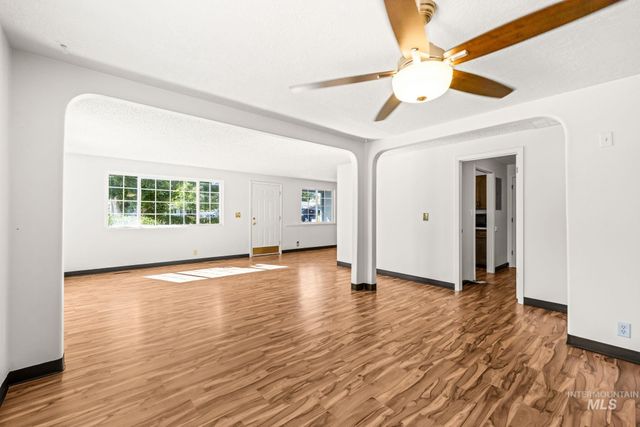 2440 S Virginia, Boise, ID 83705