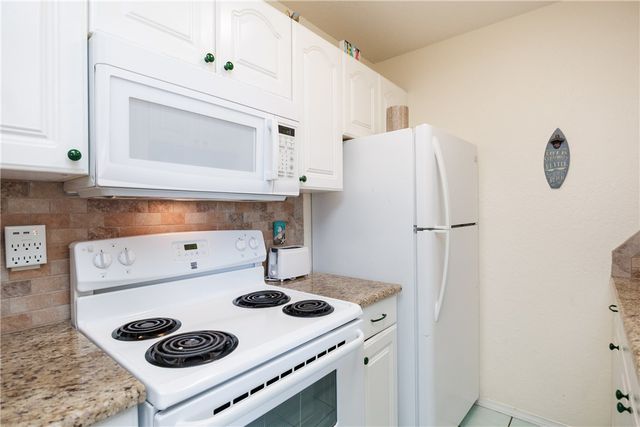 14428 Compass St 208, Corpus Christi, TX 78418
