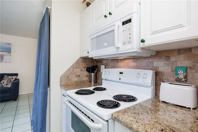 14428 Compass St 208, Corpus Christi, TX 78418