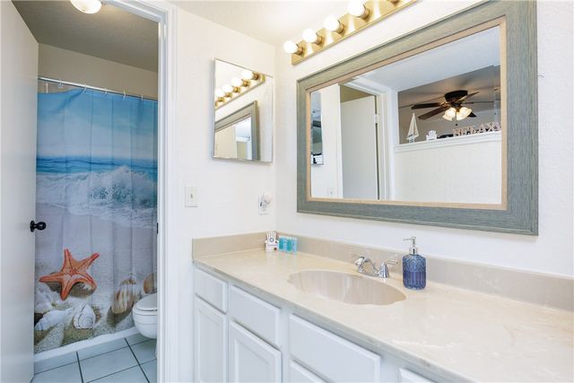 14428 Compass St 208, Corpus Christi, TX 78418