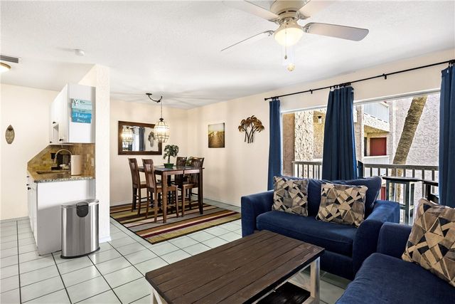 14428 Compass St 208, Corpus Christi, TX 78418