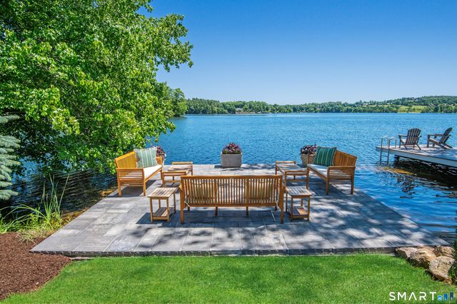 112 West Lake Road 112, Woodbury, CT 06798