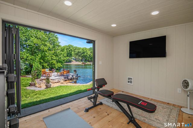 112 West Lake Road 112, Woodbury, CT 06798