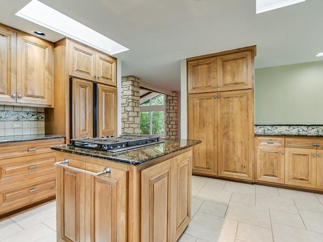 1200 Hi Circle S, Horseshoe Bay, TX 78657