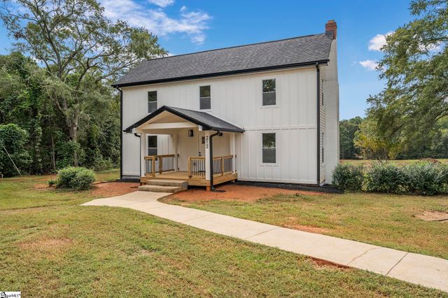 212 Colonels Road, Pendleton, SC 29670